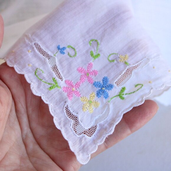 Vintage Handkerchief, Pink Blue and Yellow Flower Embroidery on White Cotton - Picture 7 of 10
